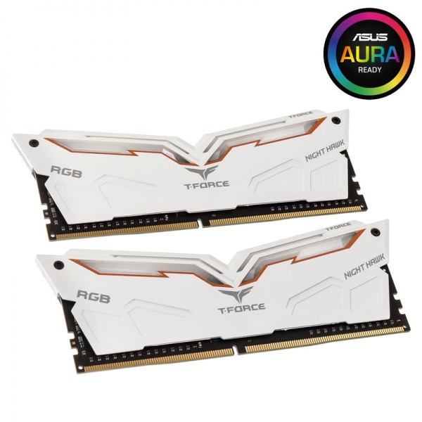 Teamgroup T-Force Nighthawk white, RGB, DDR4-3000, CL16 - 16 GB kit