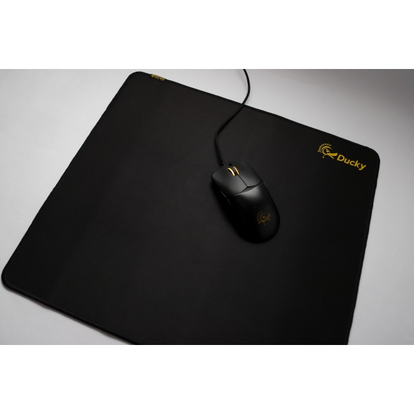 Ducky Sheild Mouse Pad Large 450 x 400mm