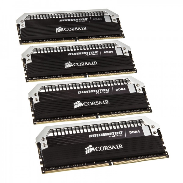 Corsair Dominator Platinum Series DDR4-2400, CL14 - 64 GB Quad Kit