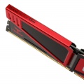 Teamgroup T-Force Vulcan Series red, DDR4-2400, CL15 - 16 GB